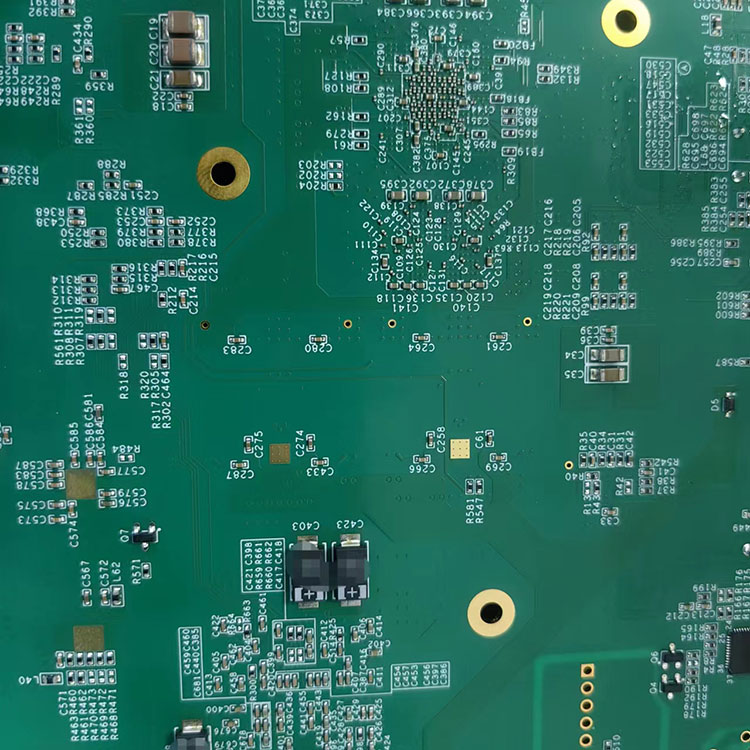 Революционизирует ли технология PCB с большим форматом производство электроники?